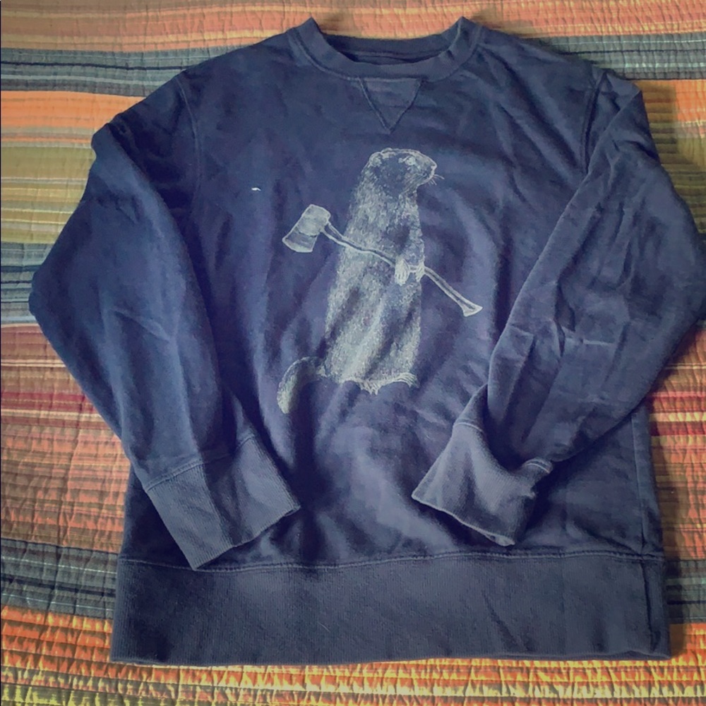 Sweatshirt